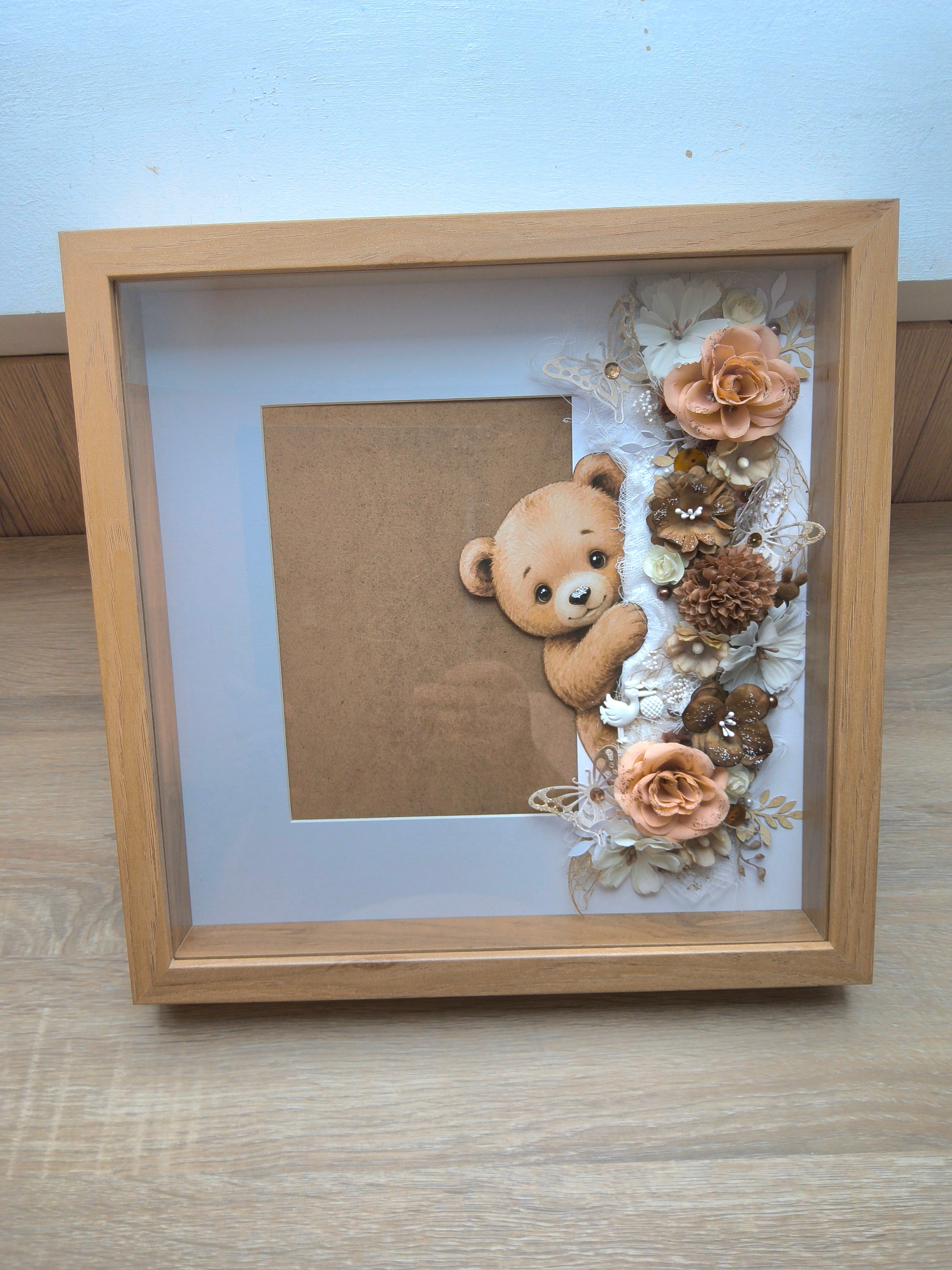Cadre naissance Ourson Fleuri — Tons Caramel & Blanc